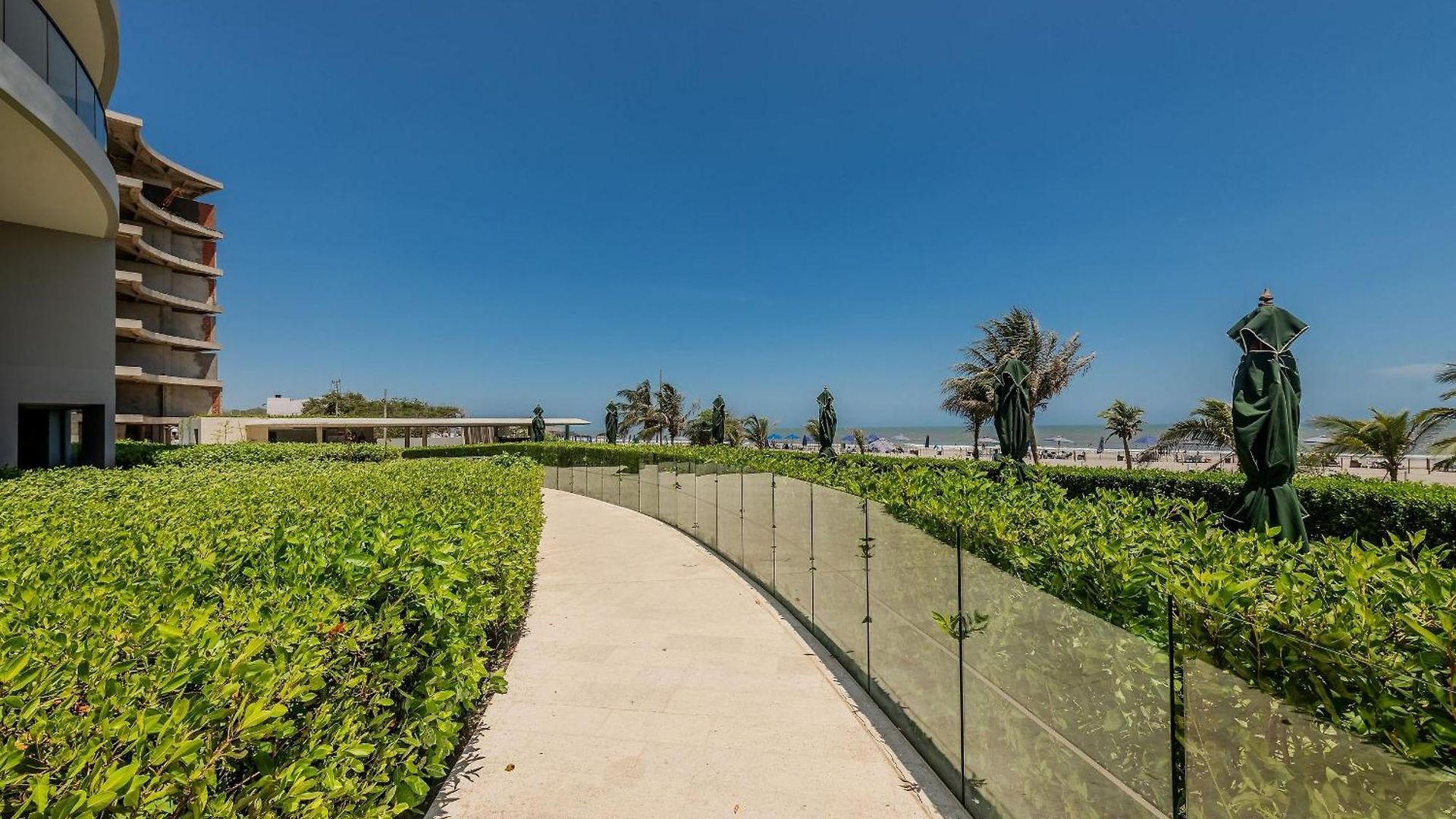 Morros Kai — Frente Al Mar